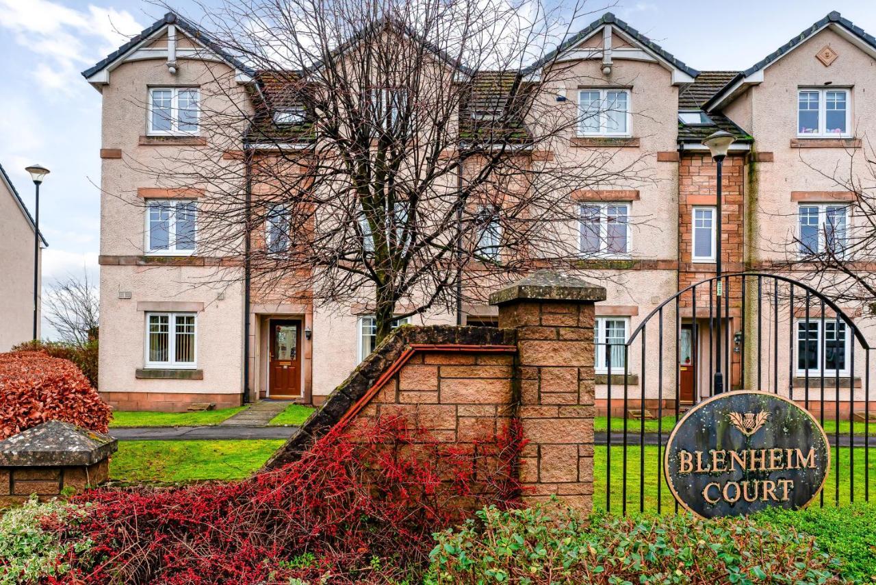 4 Bedroom Townhouse In Stirling Exterior foto